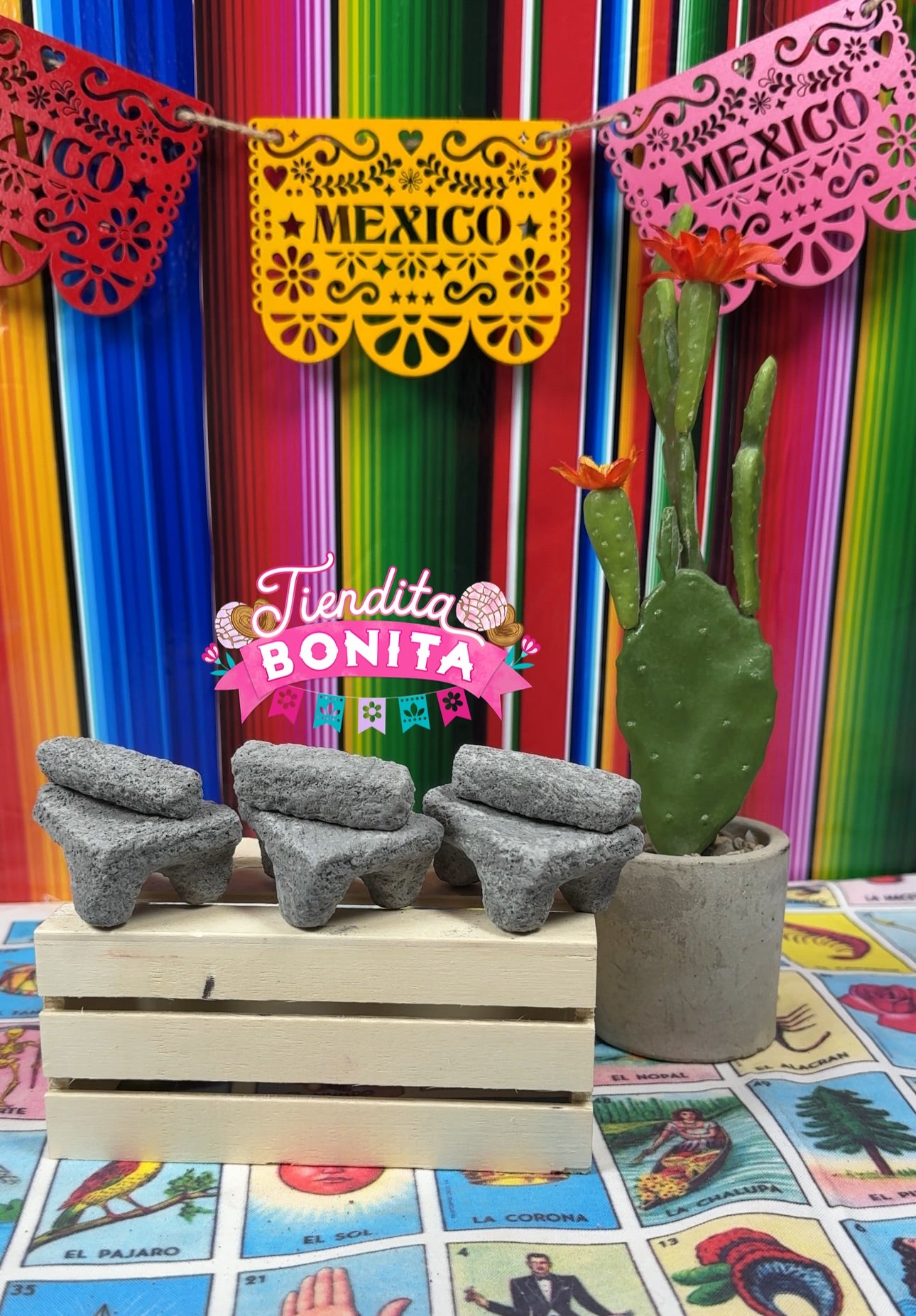 Tiny metate