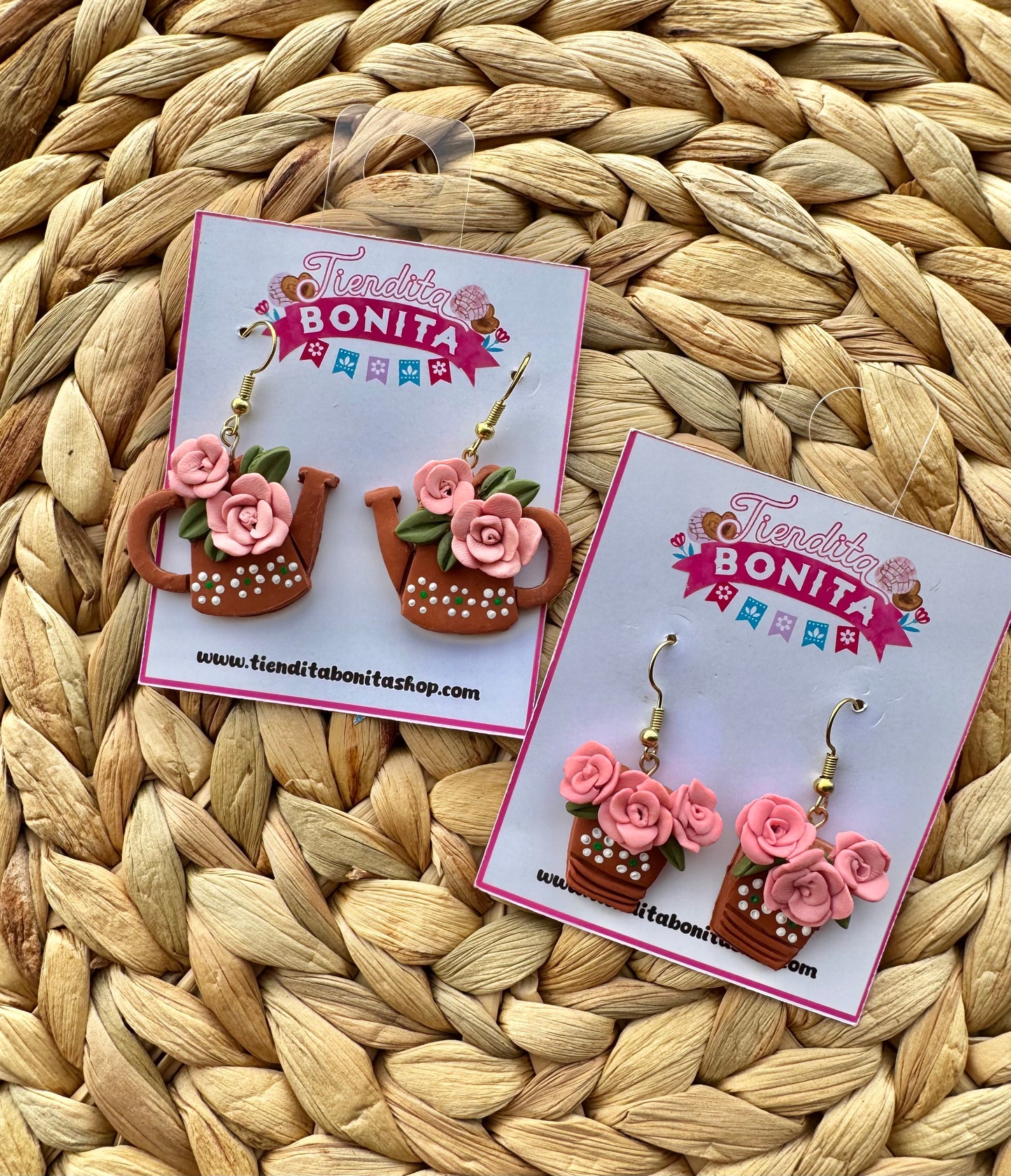 Floral barro earring