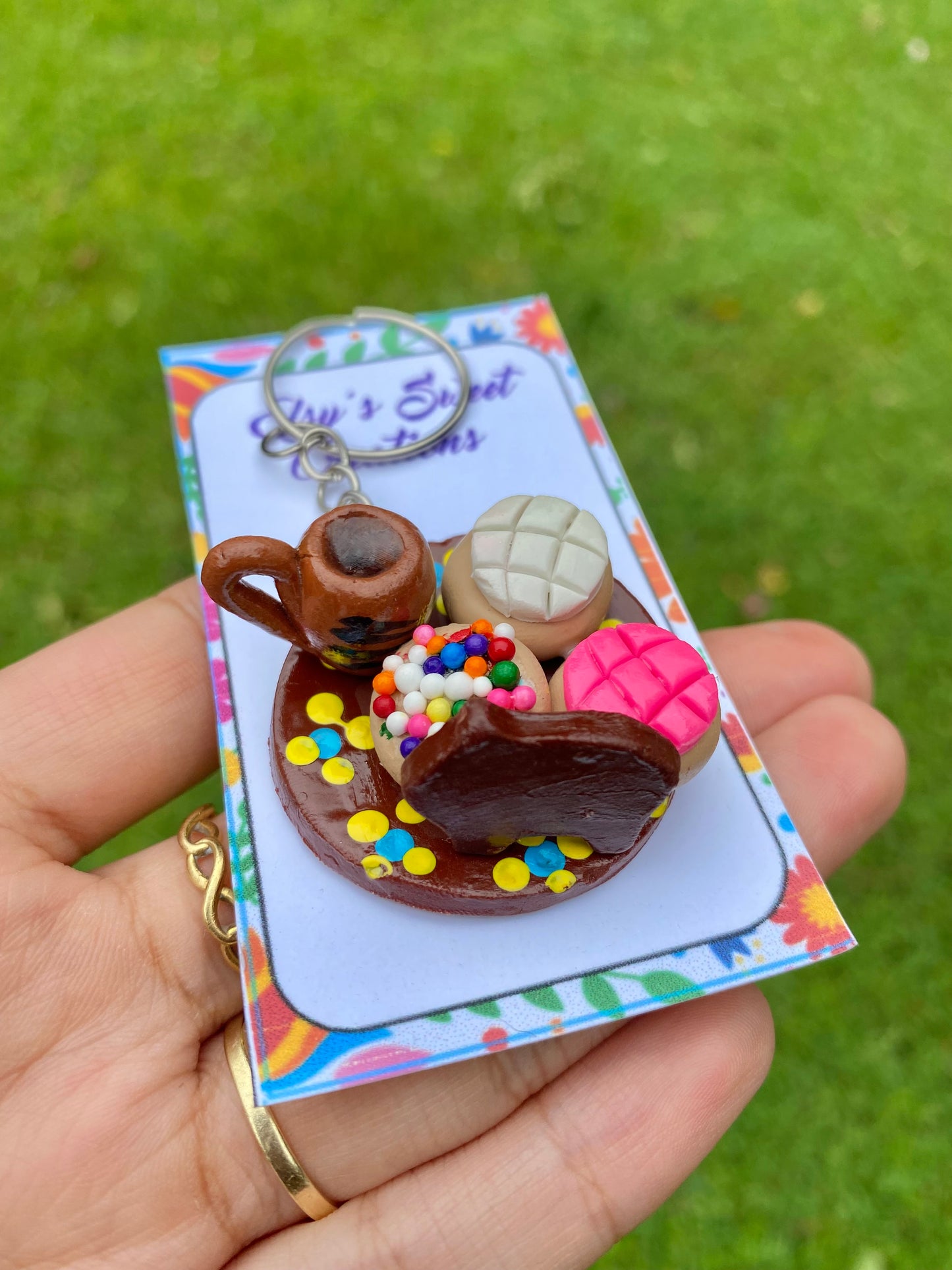 Cafe and pan dulce keychain
