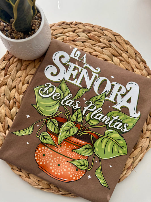La señora de las plantas tshirt