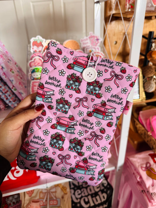 Booksleeve berry bookish