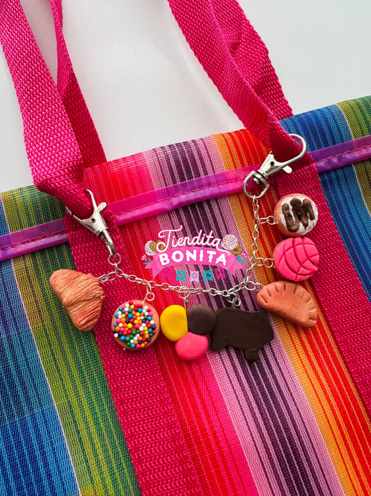 Pan dulce mercado charms