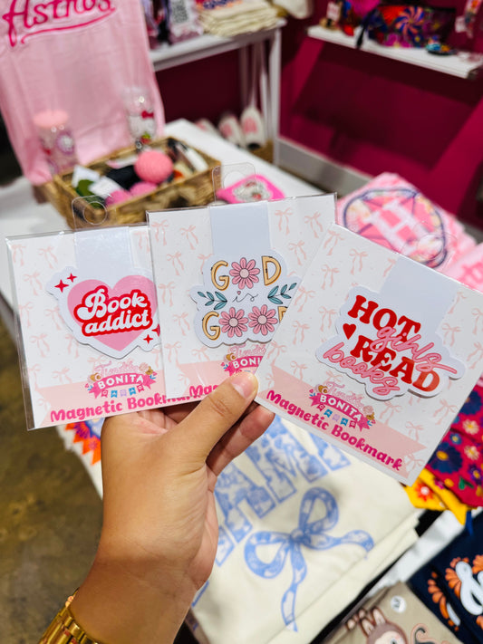 Magnetic bookmarks