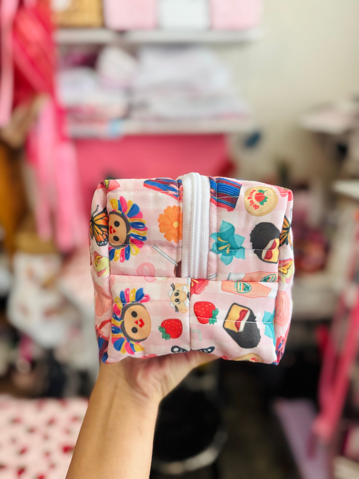 Coqueta Mexicana cosmetic bag